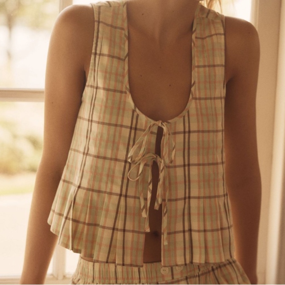 LYREBIRD TIE FRONT TOP- size XS